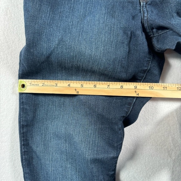 NYDJ Straight Leg Jeans Womens Size 6 Dark Blue Mid Rise - Picture 13 of 14